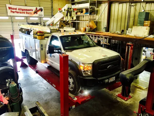 Rick's Automotive - photo 3