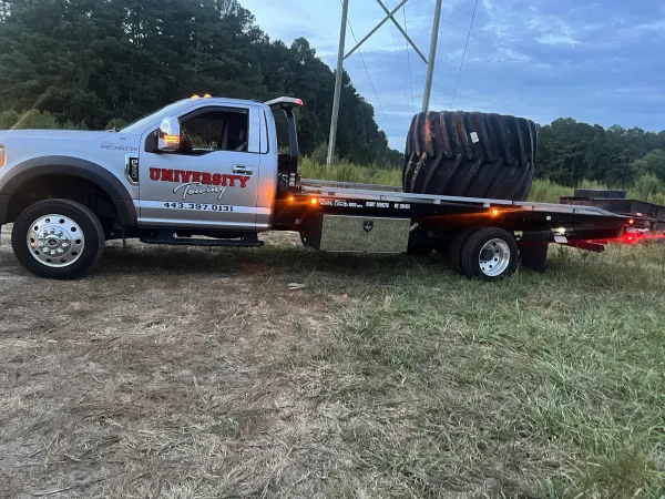 University Towing - photo 2