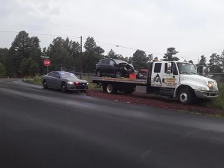 Lakeside Towing & Recovery Service