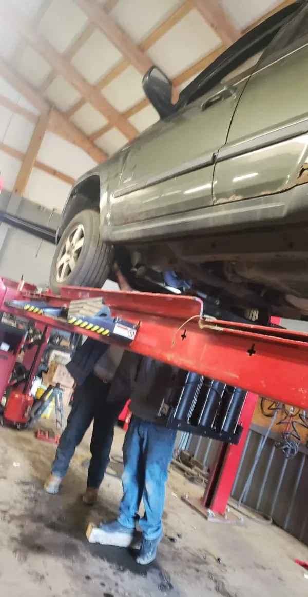 Hilltop Tire & Auto 24/7 Roadside Service and Towing - photo 4