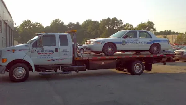 Auto Medic Towing & Repair - photo 3