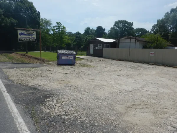 Premier Towing And Automotive - photo 4