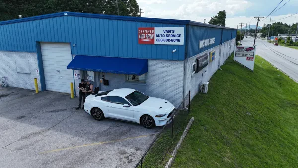 Van's Auto Service - photo 3
