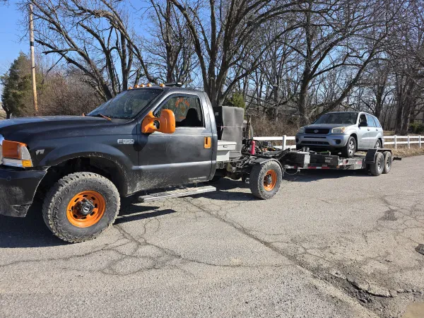 Fox Towing and Recovery LLC - photo 2