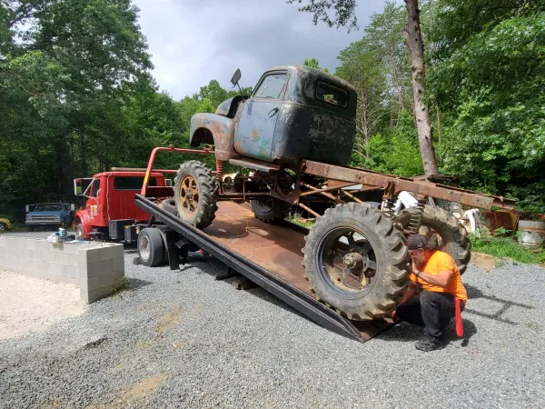 WATTS TOWING & ROADSIDE ASSISTANCE - photo 4