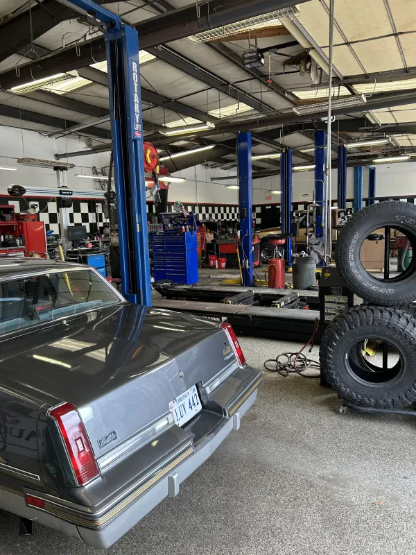 Bobby's Auto Service Center - photo 2