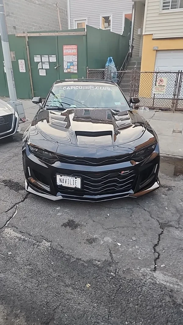 Arthur Ave Auto Collision Inc - photo 3