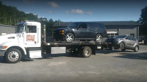 Mull's Towing & Recovery - photo 2