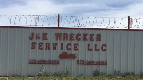 J & K Wrecker Service - photo 4
