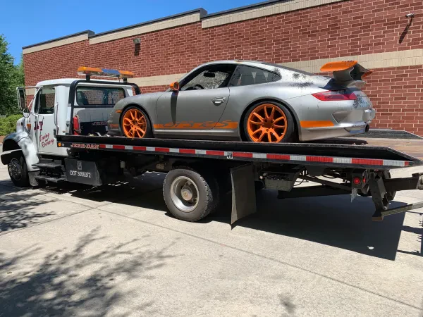 J & T Towing and Recovery - photo 3