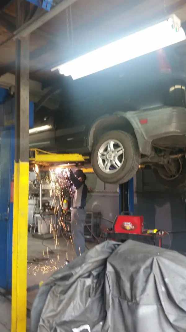 Teddy's Place Auto Repair - photo 2
