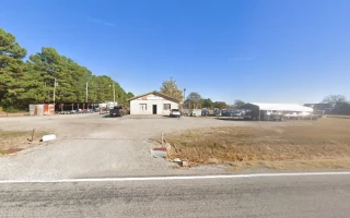 Y & Y Auto Salvage