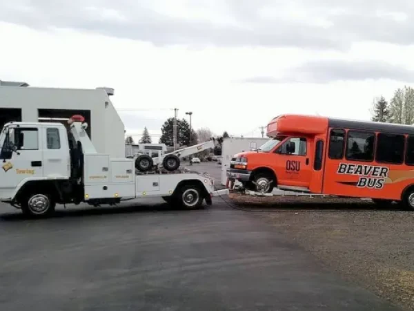 B&R Towing - photo 4