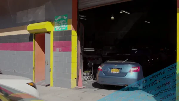 J&J PRESTIGE AUTO COLLISION & REPAIR INC - photo 2