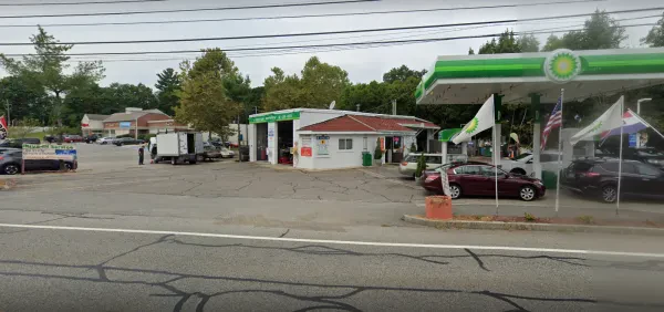 Amesbury Auto Center - photo 2
