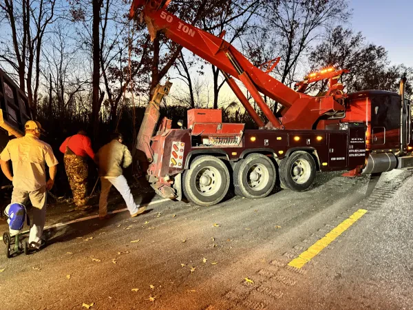 Diamond D Wrecker Service Towing & Recovery - photo 4