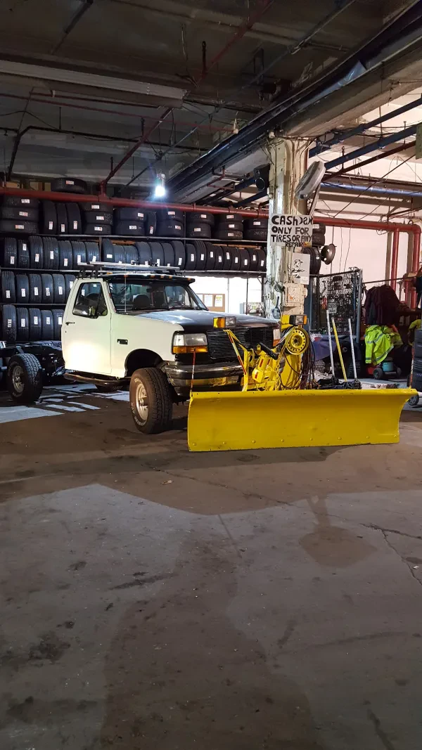 D&M Towing - photo 3