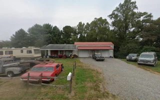 704 Auto Repair