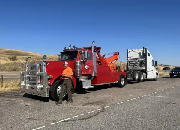 Montana Towing - photo 2