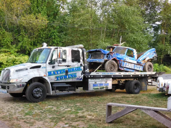 Bates Towing - photo 3