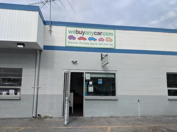 webuyanycar.com - photo 3