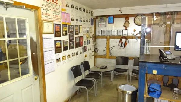 Ebbing Auto Parts, Inc. - photo 4