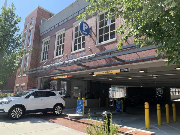 Newburyport Intermodal Parking Garage - photo 4