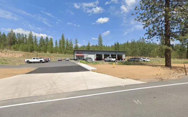 Jaret & Joe's Automotive - photo 4