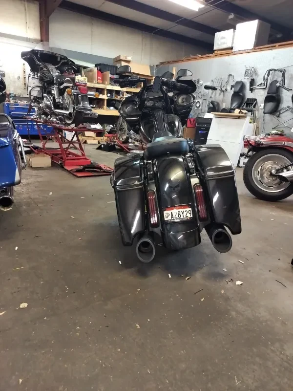 Dirt Road Baggers - photo 3