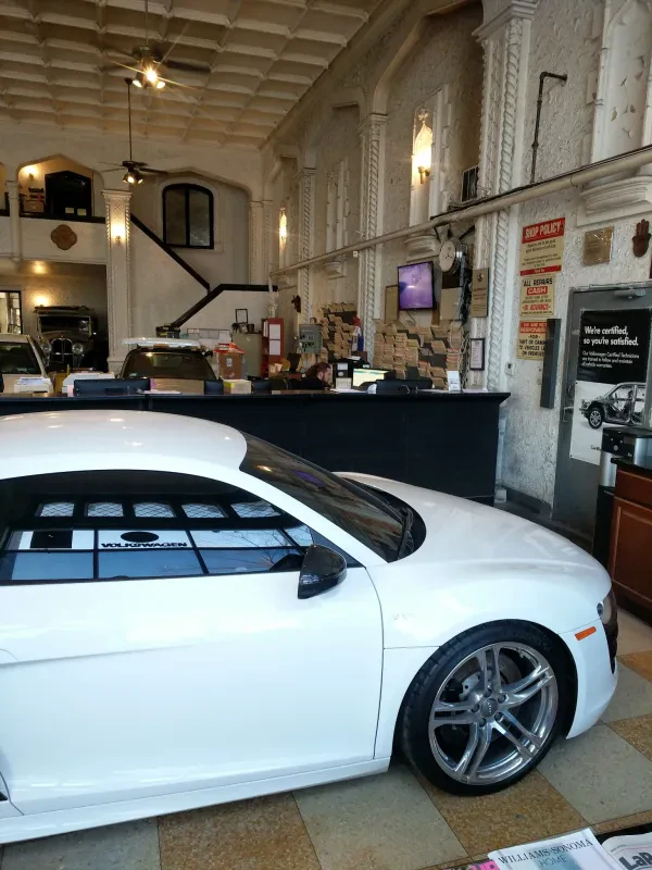 Richard's Body Shop - photo 4