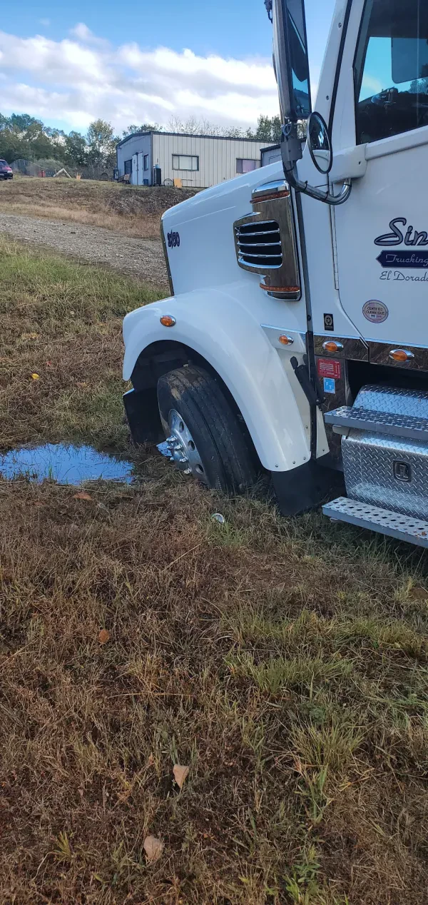 Broadway Towing & Recovery - photo 2