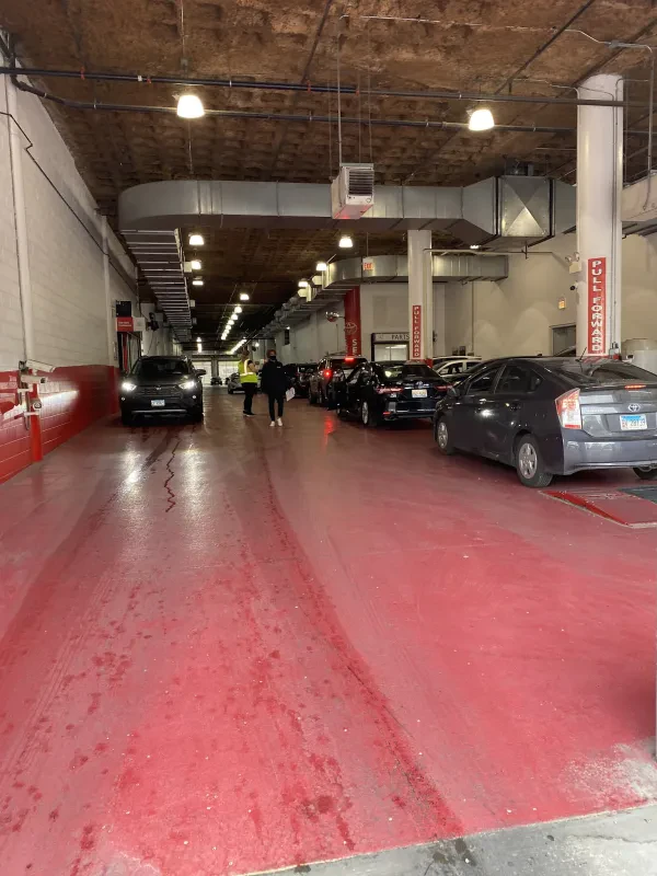 Toyota of Downtown Chicago Service Center - photo 2