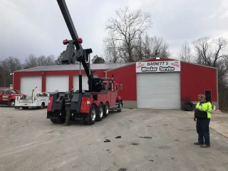 Barnett's Wrecker Service & Repair