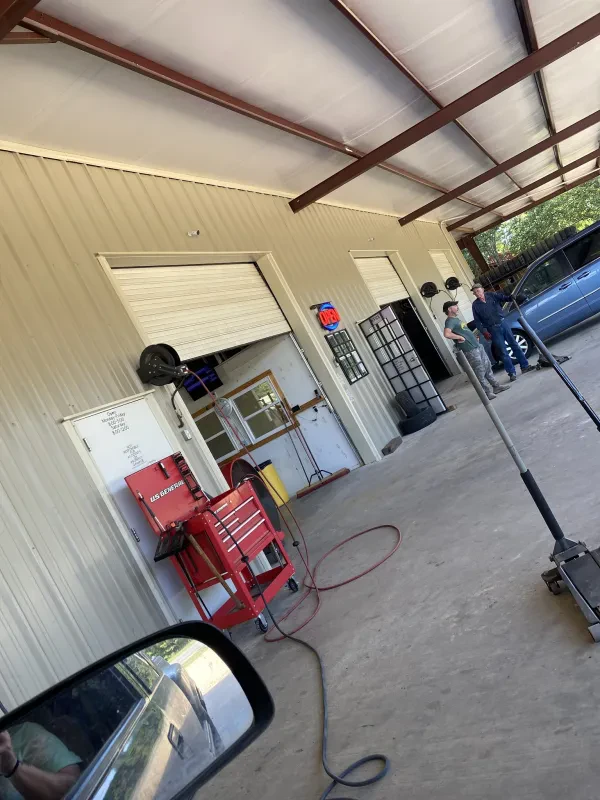 Bayird's Discount Tires - photo 3