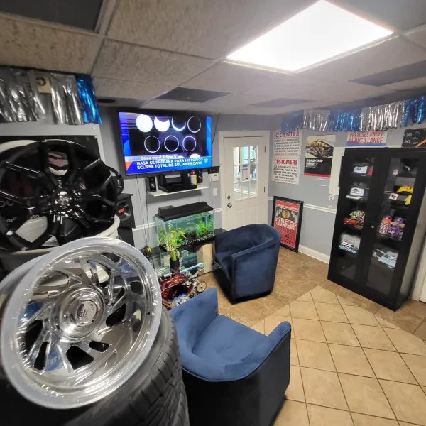 CHICAGO'S BEST AUTO SALES & SERVICE - photo 3