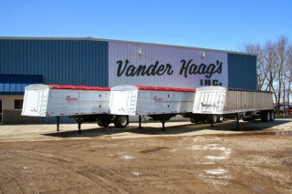 Vander Haag's Inc. JunkYard in Des Moines (IA) - photo 4