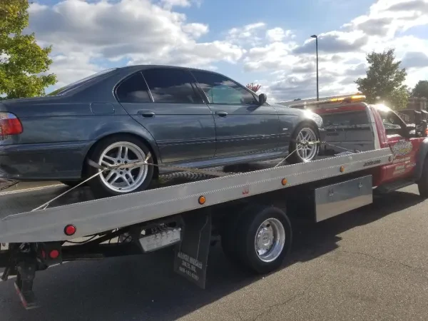 Hooked Towing, LLC. - photo 2