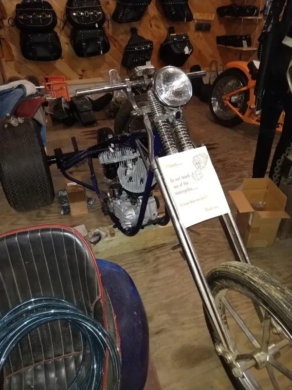 Sal's Early Cycle Parts - photo 4