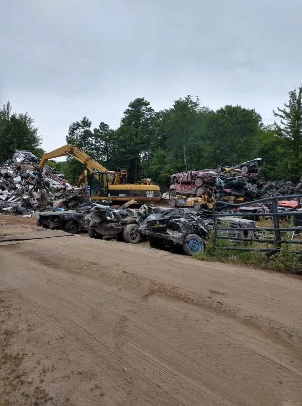 Two Brothers Recycling - photo 3