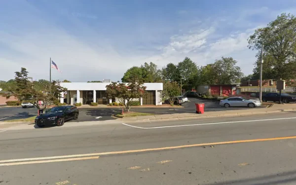 Bowdon Auto Tire Shop - photo 3
