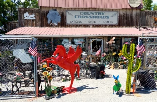 Country Crossroads Antiques