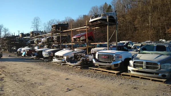 J & T Auto Parts - photo 4