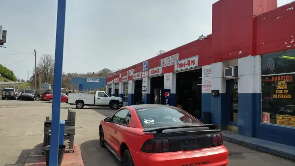 Scott's Auto Clinic & Towing - photo 3