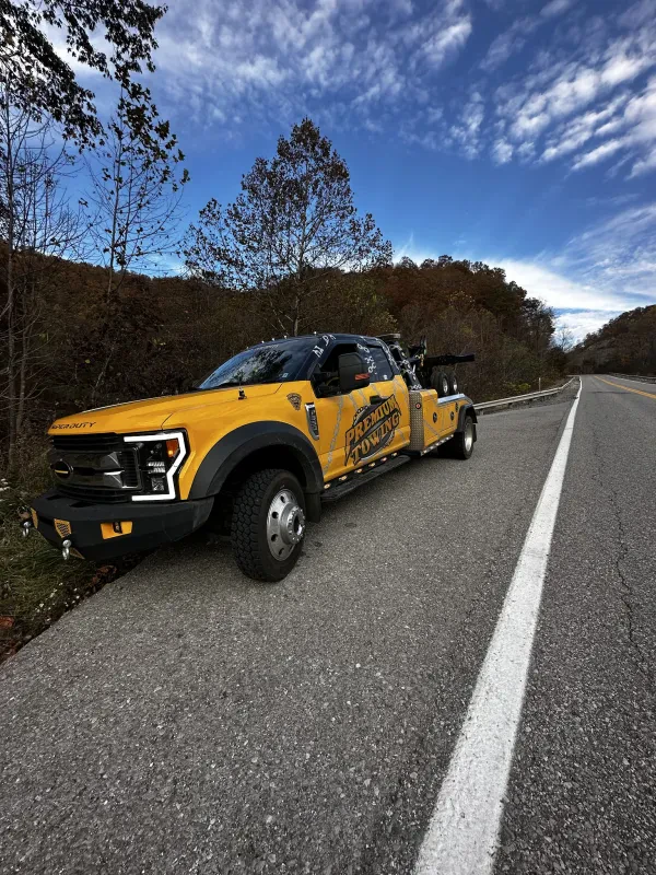 Premium Towing - photo 3