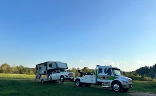Christy's Towing