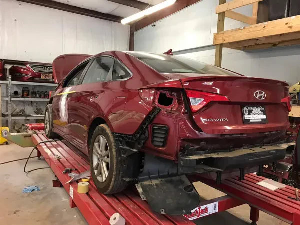 Jones Body Shop And Towing - photo 3