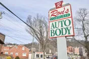 Ron's Complete Auto Body