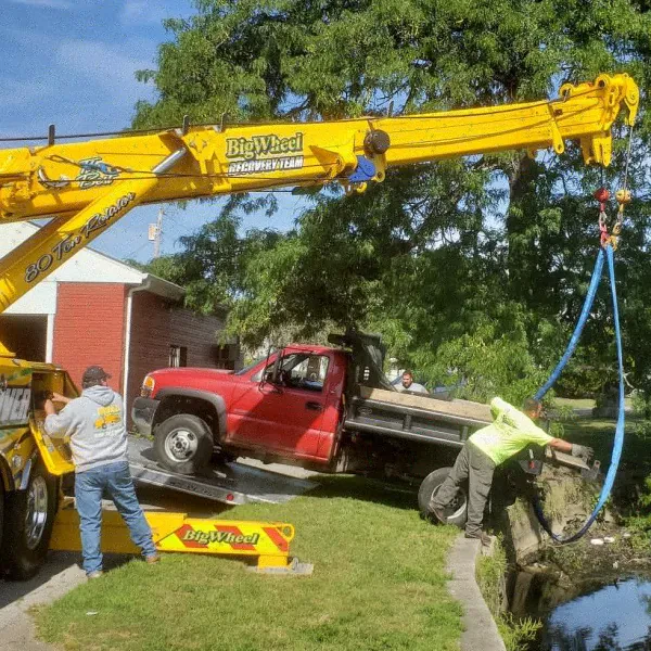 Advanced towing inc - photo 3