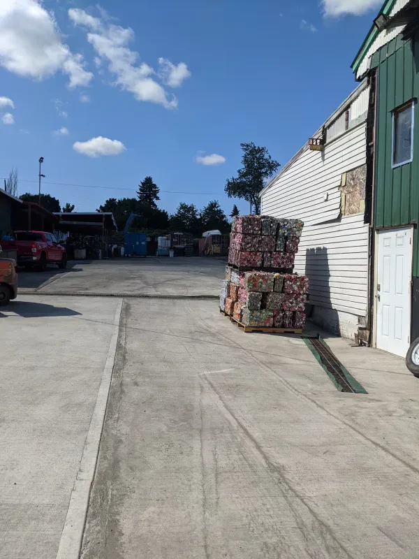 Columbia Recycling PDX - photo 3