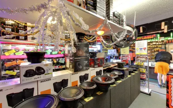 Outrageous Audio - photo 4